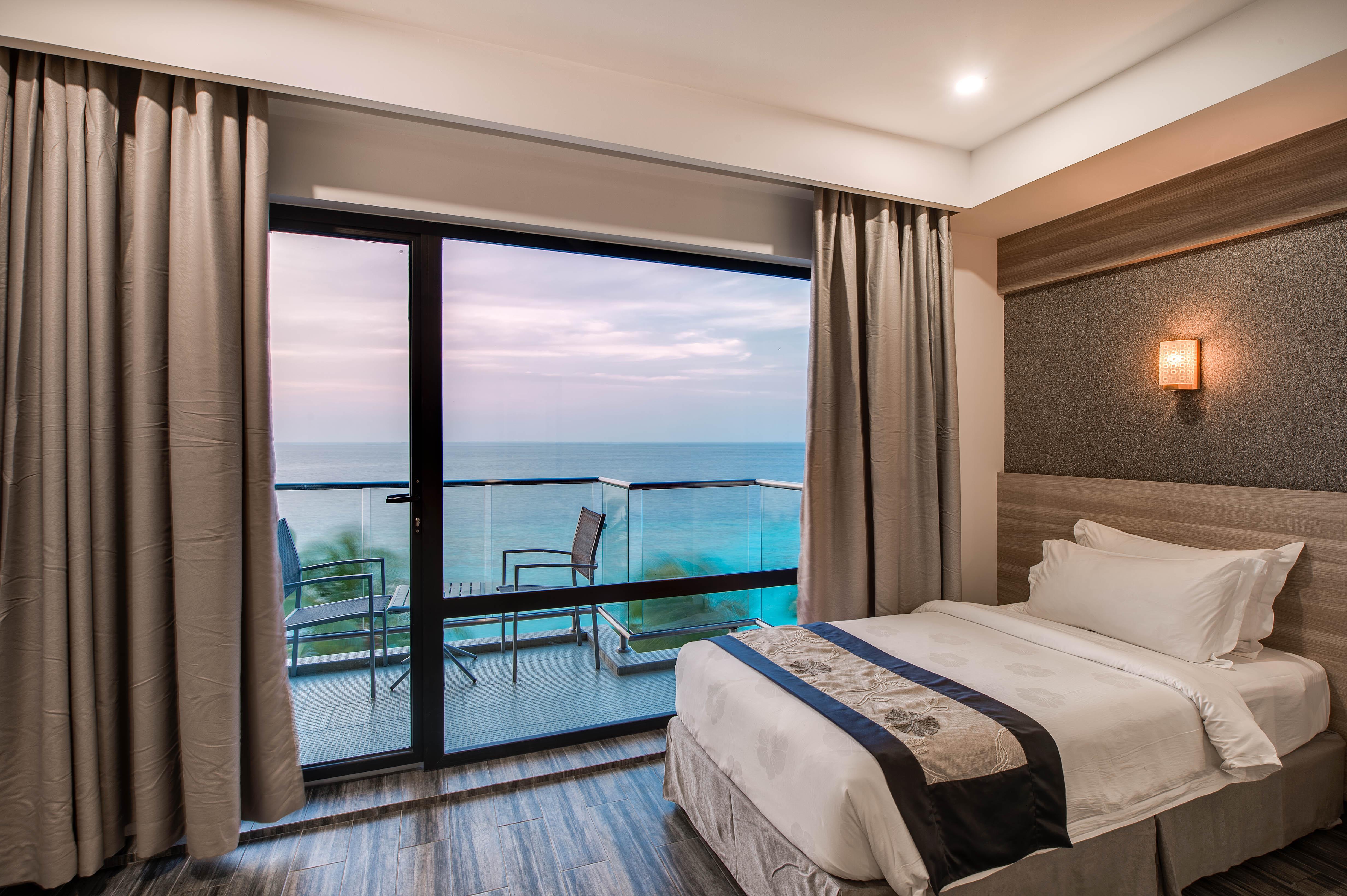 Hotel Kaani Grand Seaview à Maafushi Extérieur photo