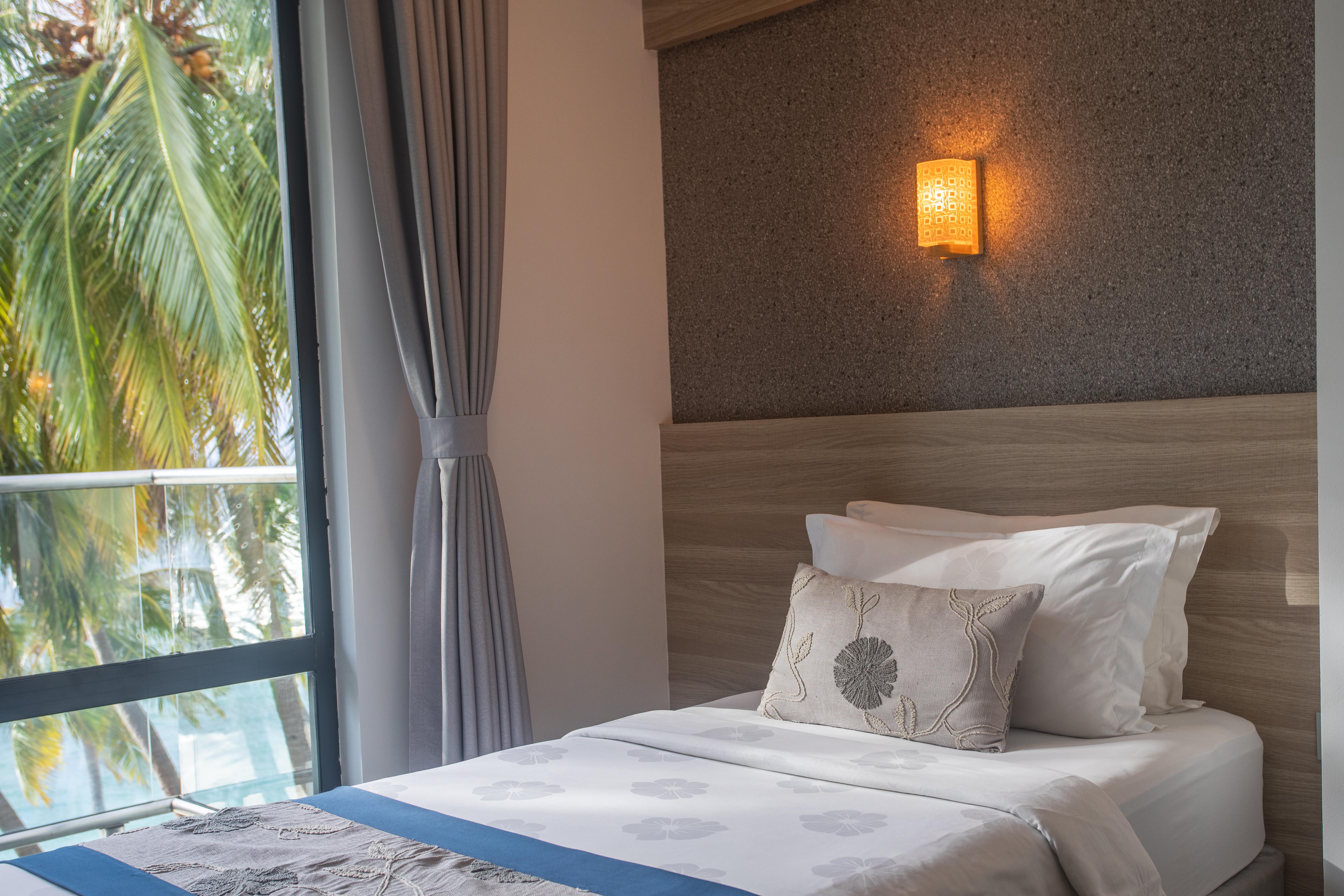 Hotel Kaani Grand Seaview à Maafushi Extérieur photo