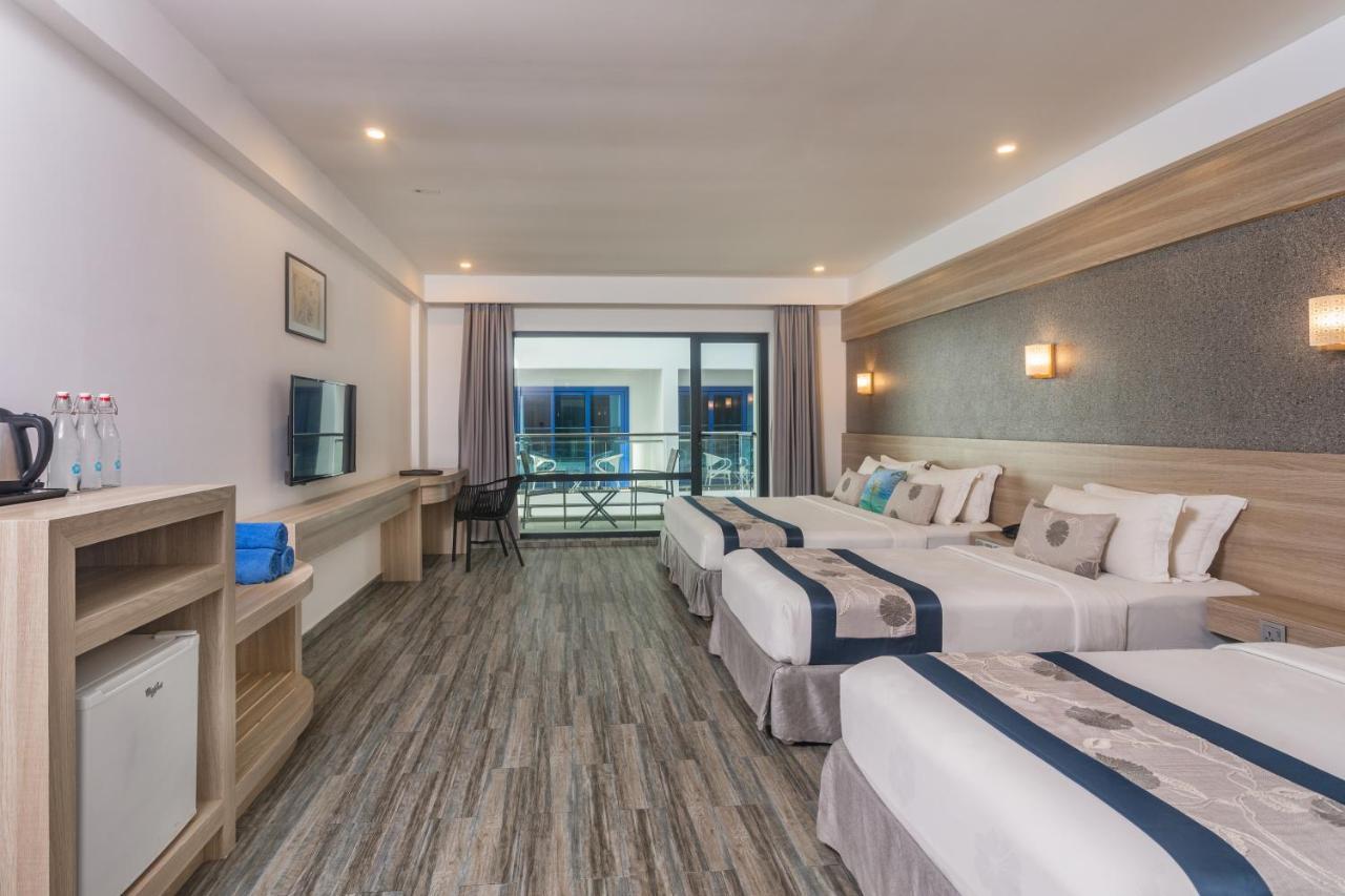 Hotel Kaani Grand Seaview à Maafushi Extérieur photo