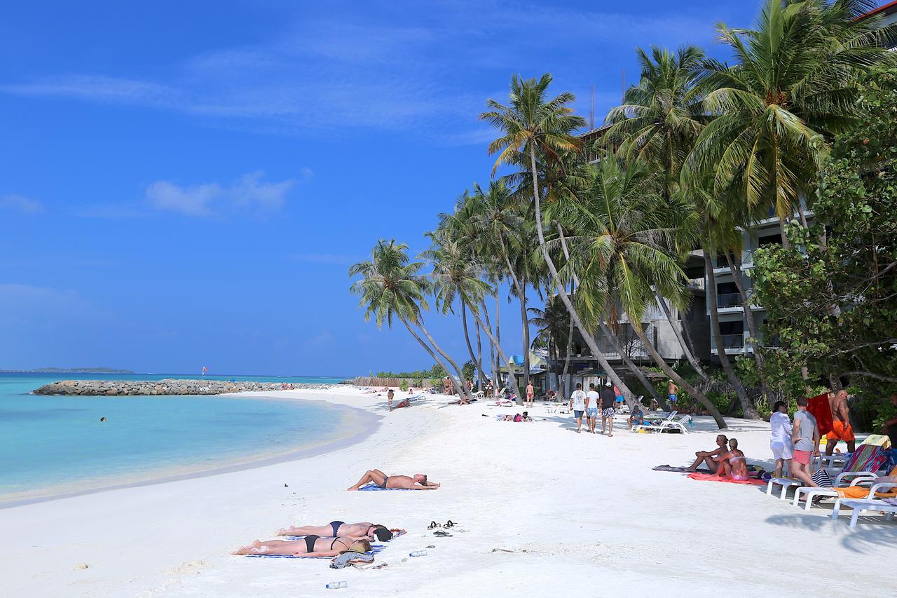 Hotel Kaani Grand Seaview à Maafushi Extérieur photo