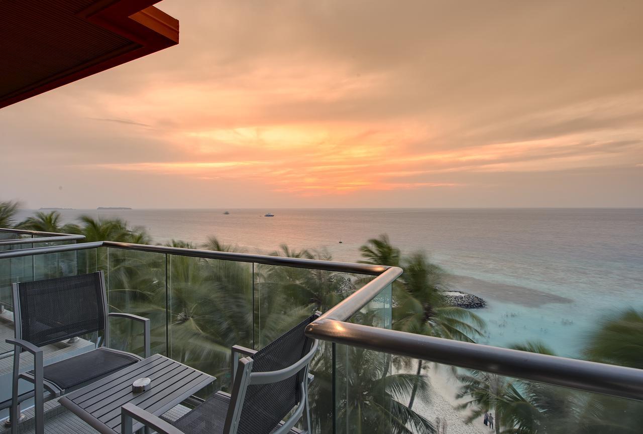 Hotel Kaani Grand Seaview à Maafushi Extérieur photo